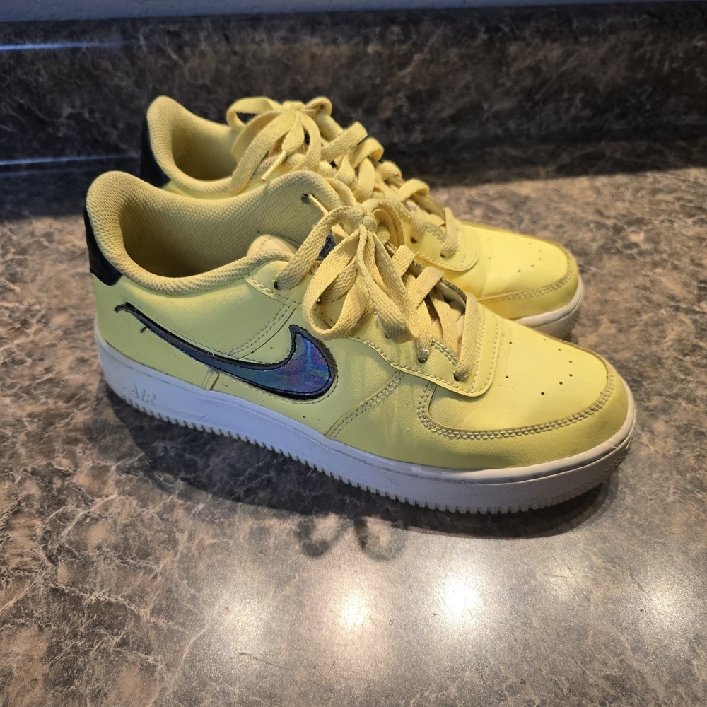 2019 Nike Air Force 1 Yellow Pulse AR7446-700 Size‎ 6.5Y AF1